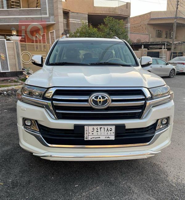 Toyota for sale in Iraq